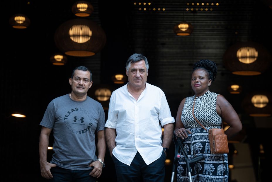 Gervasio Sánchez reúne en un libro historias de supervivientes mutilados por minas antipersona Gervasio Sánchez reúne en un libro historias de supervivientes mutilados por minas antipersona