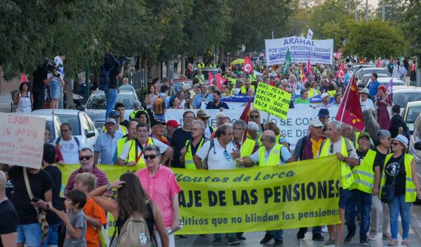 EuropaPress 5486380 manifestacion cumbre social granada