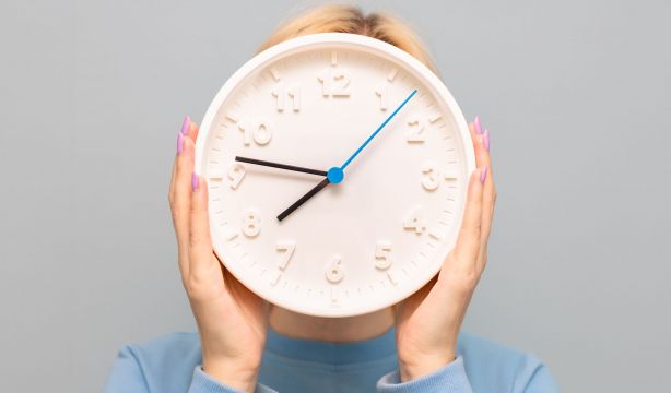 Desarrollan un reloj epigenético capaz de medir el envejecimiento biológico "con precisión". Foto: Bigstock