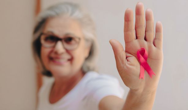 Cáncer de mama: más de la mitad de las CCAA siguen sin ampliar la edad de cribado, como pide la UE