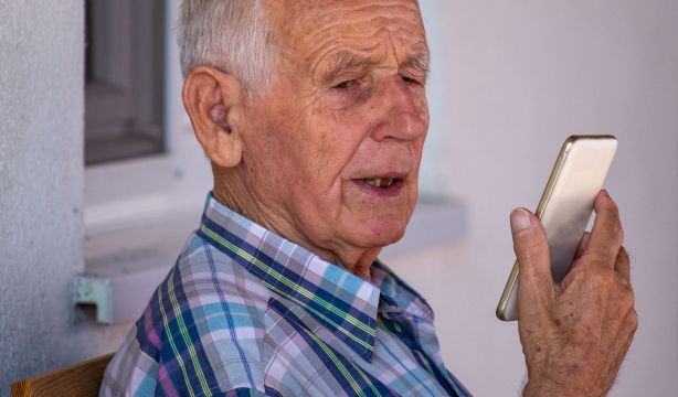 La OCU denuncia que dos de cada tres llamadas comerciales no son identificables