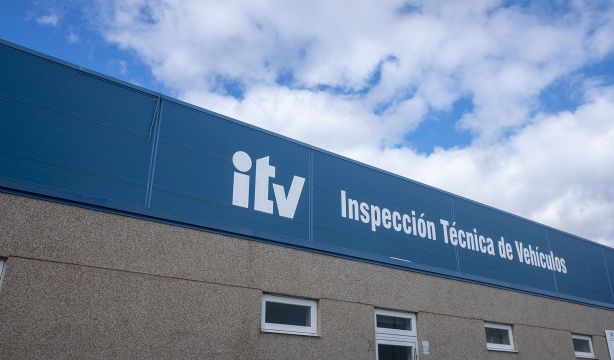 Los coches que se libran de pasar la ITV en 2024