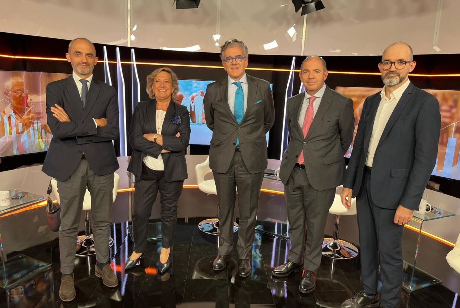 65Ymas Debate Hipoteca inversaRoberto Rubio, G. de Frutos, Alcaide, De los Reyes, Pedro Serrano