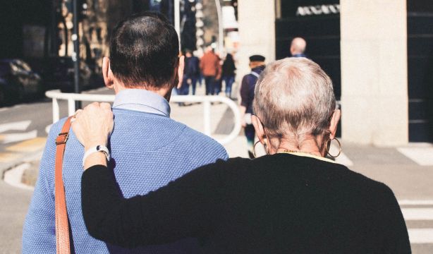 Buscan voluntarios mayores de 65 años para un nuevo estudio sobre enfermedades neurodegenerativas. Foto: Bigstock