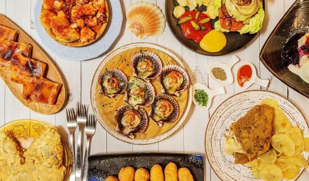 El 39 % de españoles gastará hasta 400 € en restaurantes este verano