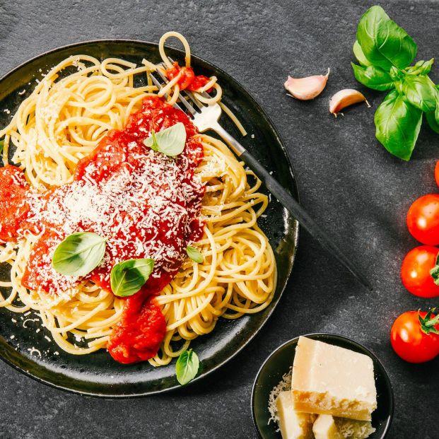 Estos son los hábitos que nos caracterizan a los españoles a la hora de comer Estos son los hábitos que nos caracterizan a los españoles a la hora de comer