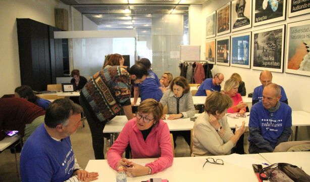 Descubre todas las novedades para este 2024 de los talleres para mayores de Reconectados