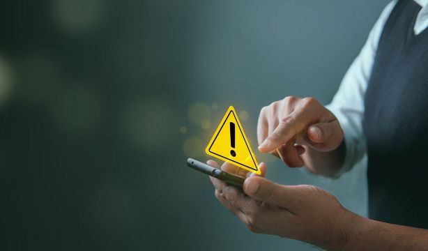 Un abogado explica cómo evitar caer en las estafas de suplantación de identidad