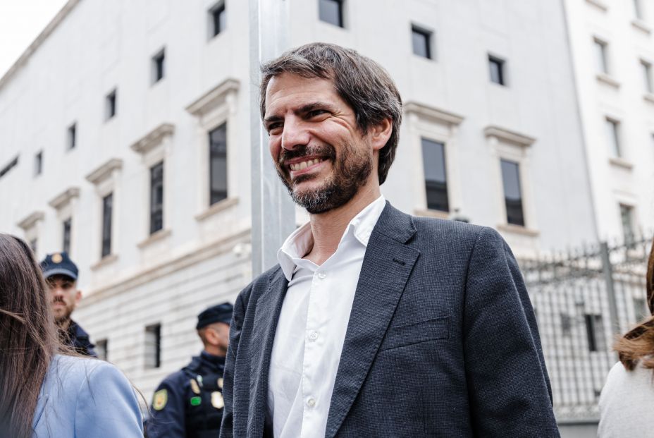 EuropaPress 5580599 portavoz sumar ernest urtasun salida segunda sesion debate investidura