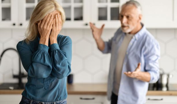 25N: La violencia económica contra las mujeres, tan invisible como frecuente