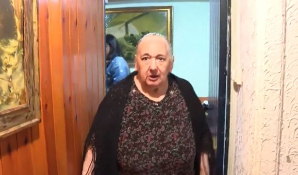Consiguen detener el desahucio de Blanca, una mujer de 78 años que debía 88 euros