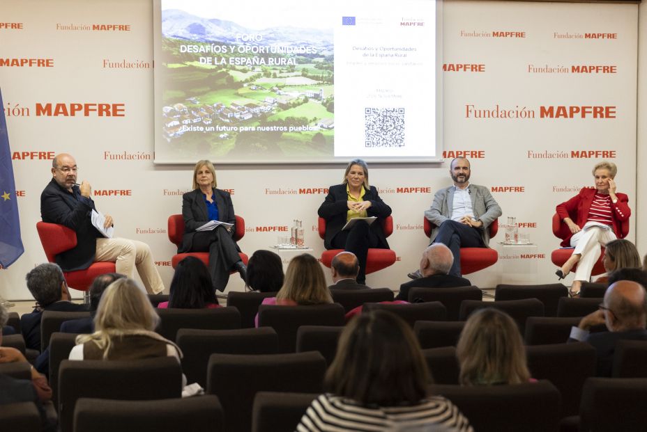 La España rural se reivindica como una tierra de oportunidades: "Hay que hacer que exista y crezca". Foto: Fundación MAPFRE La España rural se reivindica como una tierra de oportunidades: "Hay que hacer que exista y crezca". Foto: Fundación MAPFRE