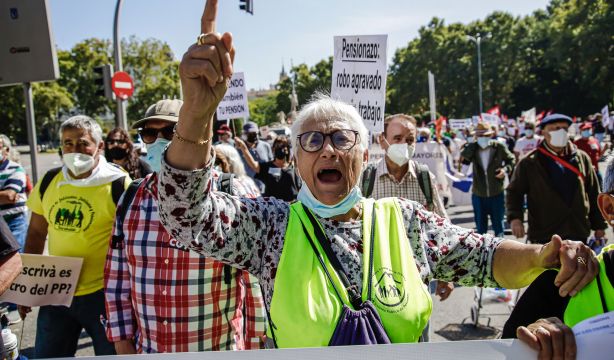 Los pensionistas vuelven a la calle: "No podemos permitir que nos arrebaten el Estado de Bienestar"