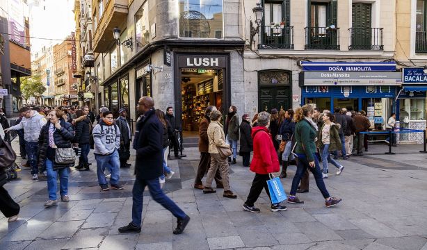 ¿Compras la Lotería en Doña Manolita? Esta es la mejor hora para hacer fila
