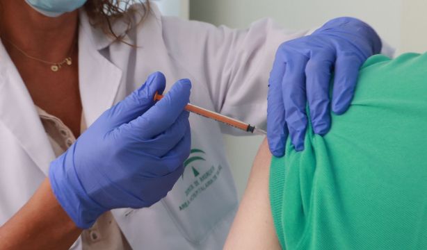 La vacuna antigripal para los mayores de 65 años ha alcanzado una cobertura del 54,8 por ciento