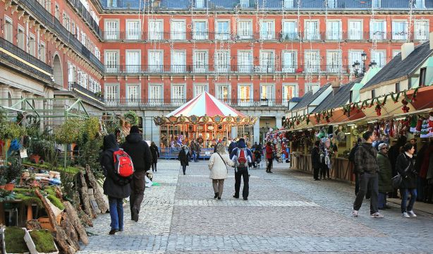 Madrid da a conocer sus tradiciones y comercios centenarios con cuatro rutas navideñas accesibles