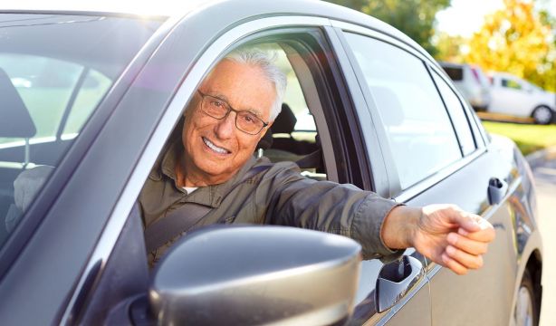 Renting para jubilados: ¿existe un límite de edad?