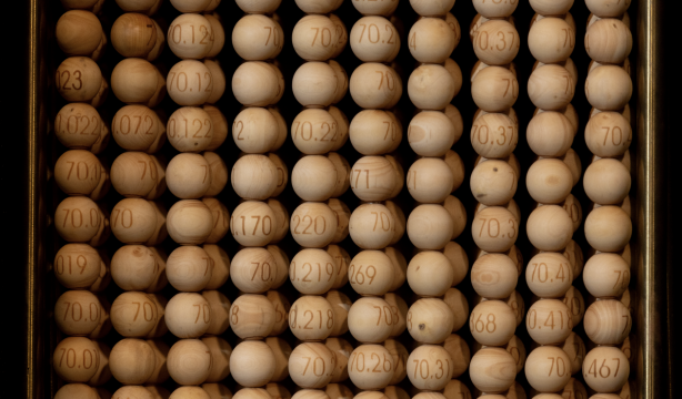 Que te caiga un rayo y otras cosas más probables a que te toque el Gordo de la Lotería de Navidad