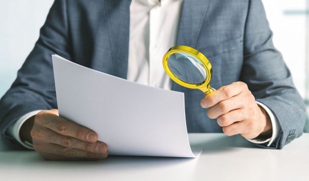 Estas son las comisiones que te puede cobrar el banco pese a que no figuren en el contrato bigstock