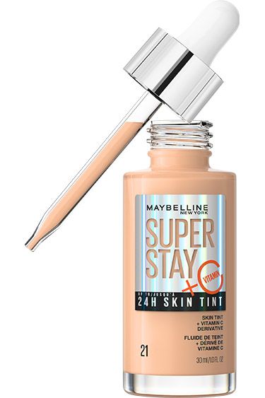Base de maquillaje ‘Superstay Skin Tint’, enriquecida con vitamina C y pigmentos efectos ‘segunda piel’. De Maybelline New York (11,99 €). Base de maquillaje ‘Superstay Skin Tint’, enriquecida con vitamina C y pigmentos efectos ‘segunda piel’. De Maybelline New York (11,99 €).
