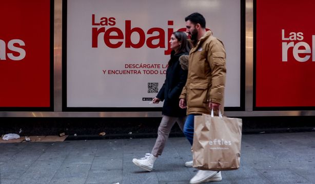 Cuándo empiezan las rebajas de enero en Zara, El Corte Inglés, Mango y otras firmas