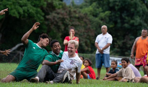 Los cines se despiden de 2023 con el estreno de 'El peor equipo del mundo' y 'Fallen Leaves'