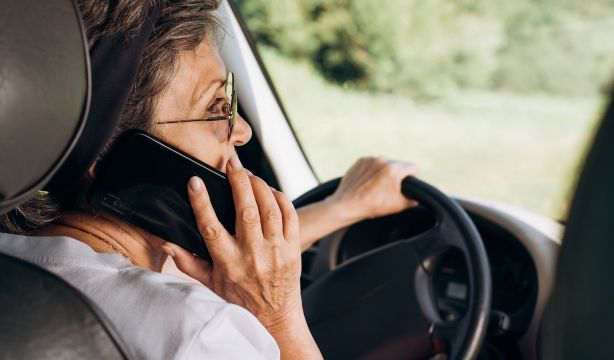 Mayores, sobre los límites de edad en el renting: "Es injusto"