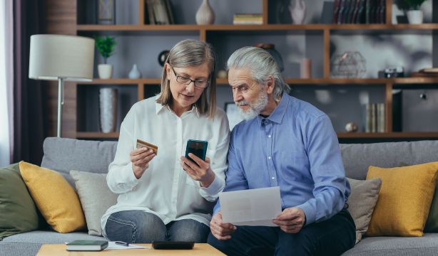 Los mayores denuncian falta de información sobre pensiones, ayudas y servicios