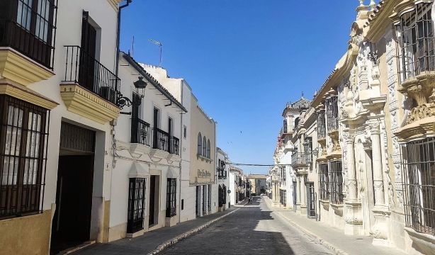 La calle más bonita de Europa está en España, según la UNESCO. Calle San Pedro, Osuna. (Europa Press)
