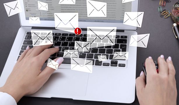 La Guardia Civil alerta: si abres este correo te pueden robar tus datos personales