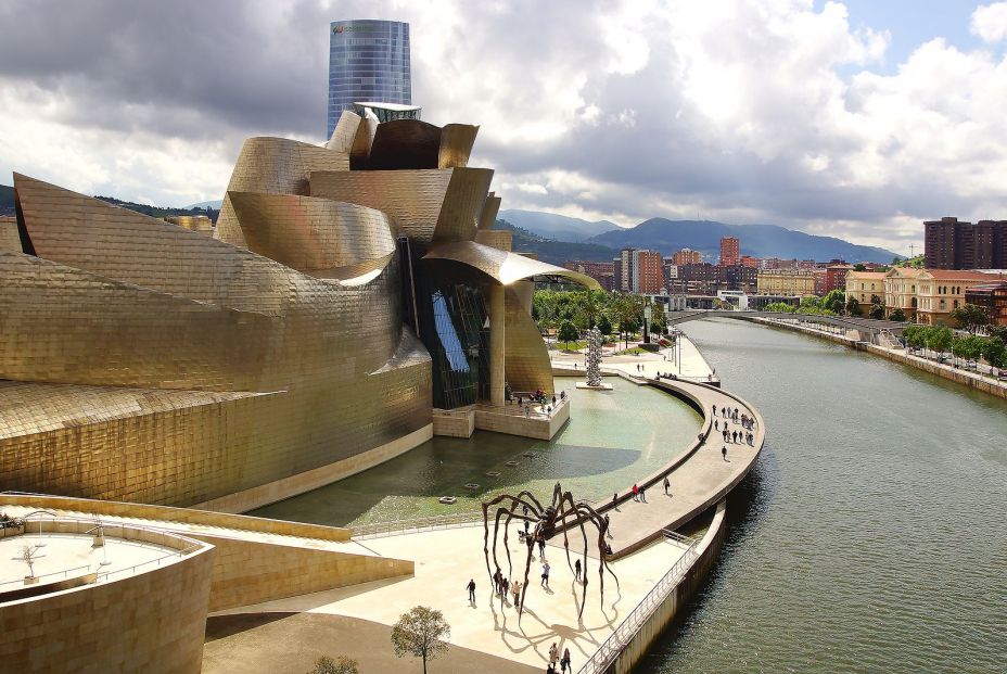 Guggenheim Bilbao (Bigstock) Guggenheim Bilbao (Bigstock)