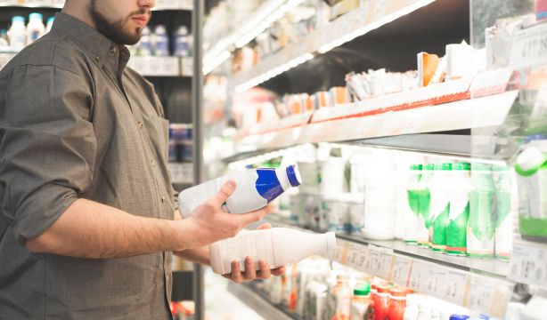 Piden la inclusión del código braille en envases: "Es la diferencia entre ser autónomo o no serlo". Foto: Bigstock