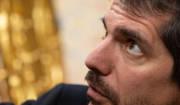 EuropaPress 5648973 ministro cultura ernest urtasun pleno congreso diputados 20 diciembre 2023