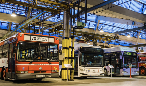 Abre el plazo de reserva de entradas para el Museo EMT, con más de 40 autobuses históricos