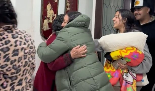 VÍDEO: Acuden por sorpresa a casa de sus abuelos para una noche de pijamas y esto es lo que pasa. Foto: TikTok