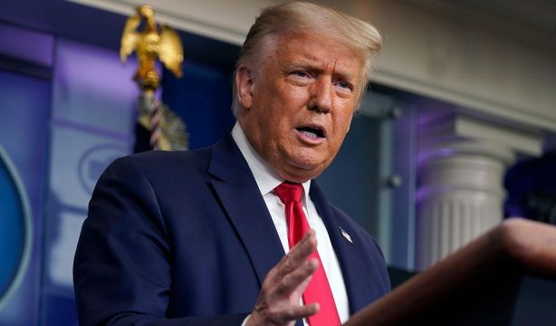 Trump arrasa en Iowa y da el primer paso en su nominación como candidato