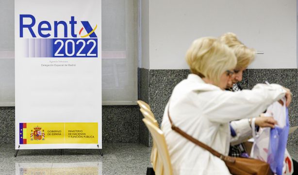 Estos son los pensionistas exentos de realizar la declaración de la Renta en 2024