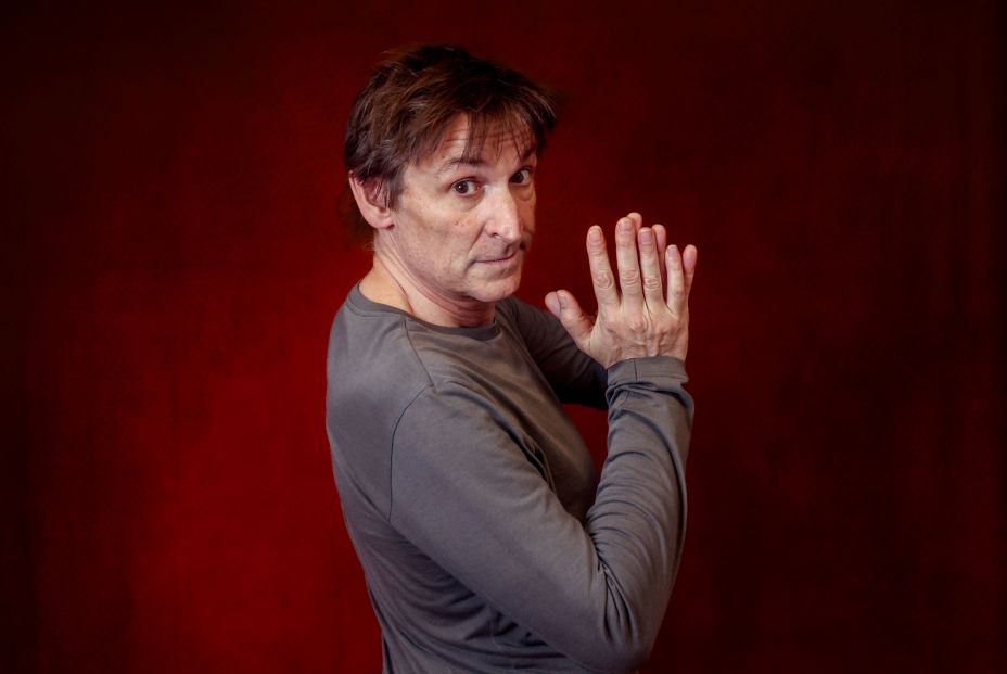 Albert Pla: "En los premios no hay más caspa porque son todos calvos"