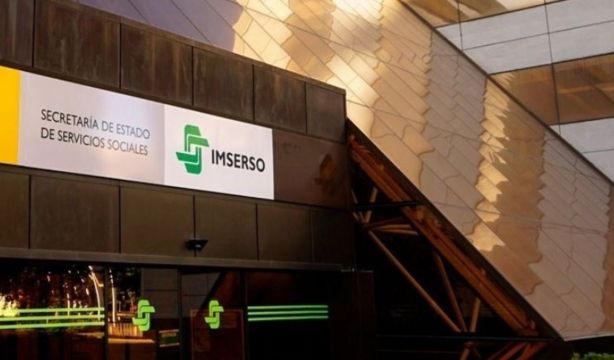 Los pliegos de los viajes del Imserso no obligan a que todos los autobuses tengan aseos