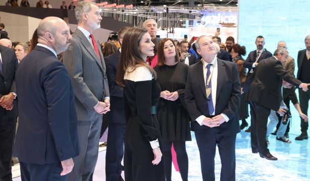 Los Reyes inauguran un Fitur 2024 que apunta a récord