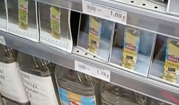 Así ofrece un supermercado el aceite de oliva para evitar robos: "Una joyería tiene menos seguridad". Foto: TikTok