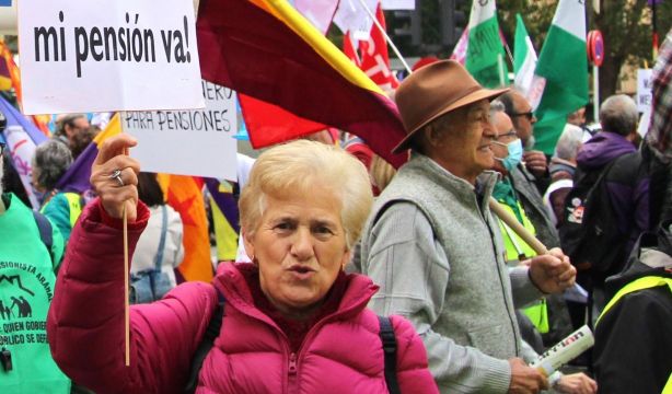 La penuria acogota a casi 3 millones de pensionistas mayores de 80: rondan o no llegan a 1.000 Є