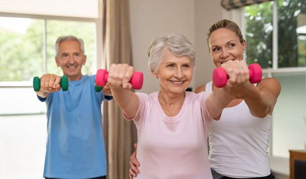 El ejercicio físico reduce hasta un 30% el riesgo de diferentes tipos de cáncer (Bigstock)