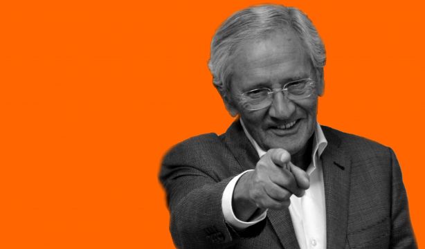 INFLUYENTE 65YMÁS: Talento Sénior. Fernando Ónega, analista político referente y líder de la 'revolución sénior'