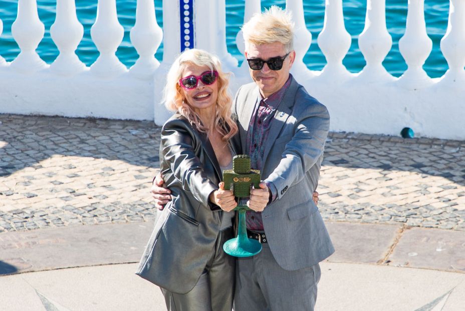 España envía talento sénior a Eurovisión 2024: quién está detrás de Nebulossa y su 'Zorra' España envía talento sénior a Eurovisión 2024: quién está detrás de Nebulossa y su 'Zorra'