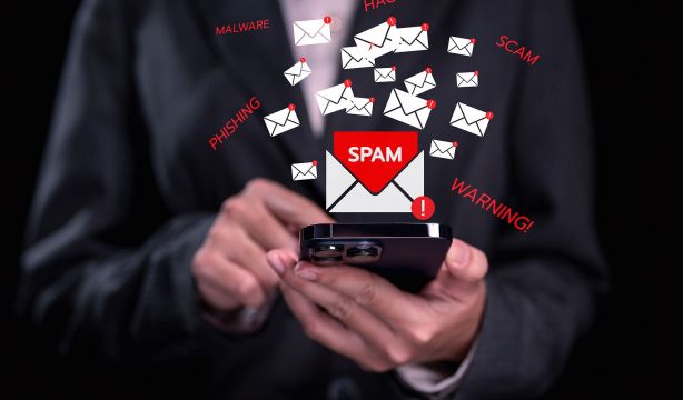 Alerta: estafadores suplantan a la Seguridad Social para robarte tu dinero