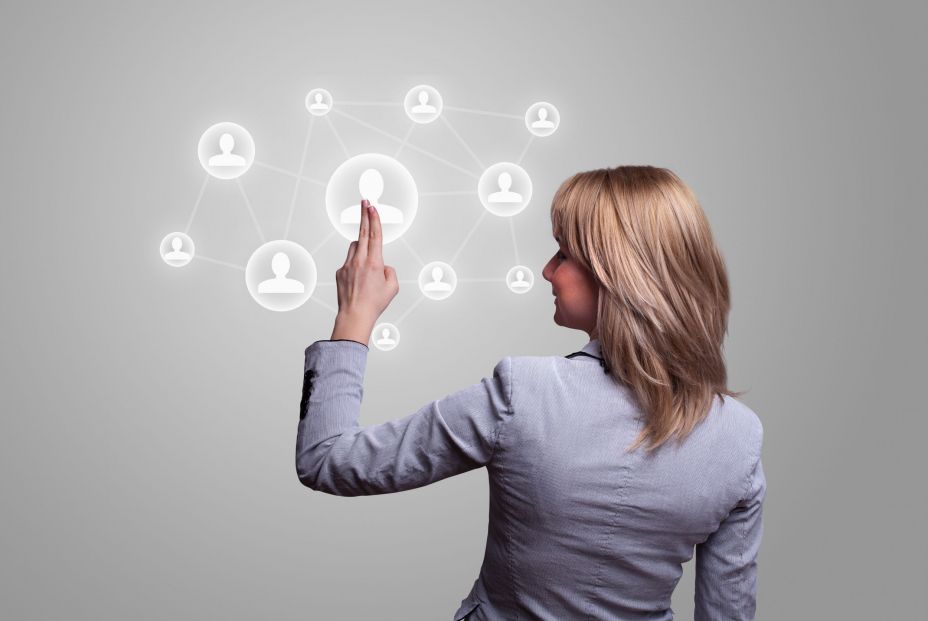 20 años de Facebook, la red social que seduce a los sénior (Bigstock) 20 años de Facebook, la red social que seduce a los sénior (Bigstock)