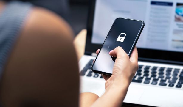 Madrid ofrecerá cursos gratuitos para detectar robo de datos y estafas en internet