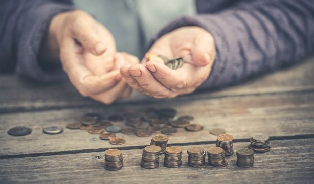 Pobreza femenina: cientos de miles de mujeres, condenadas a una jubilación asistencial de 500 €/mes