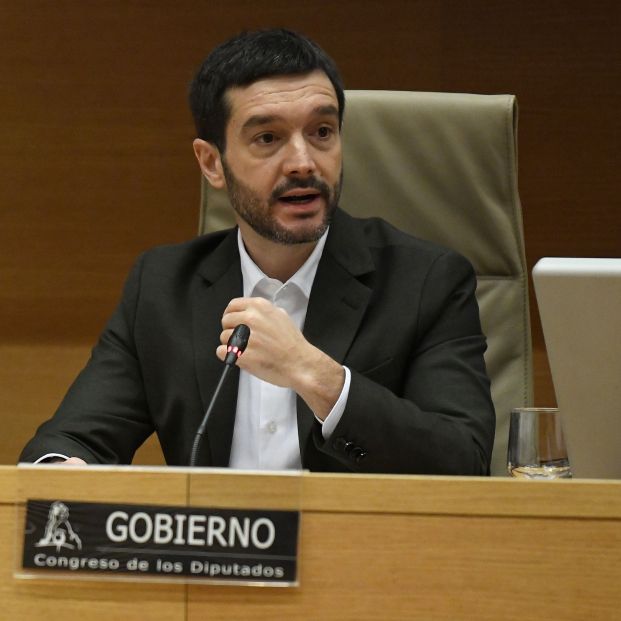 Pablo Bustinduy: "La política que debemos seguir no es la de construir muchas residencias"